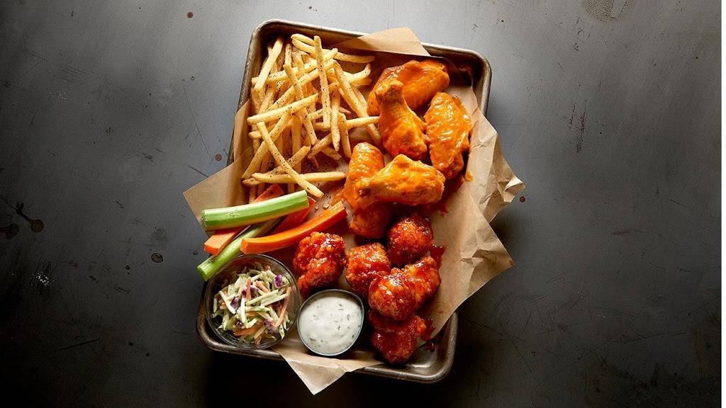 Buffalo Wild Wings | 480 Home Dr, Pittsburgh, PA 15275, USA | Phone: (412) 788-9464