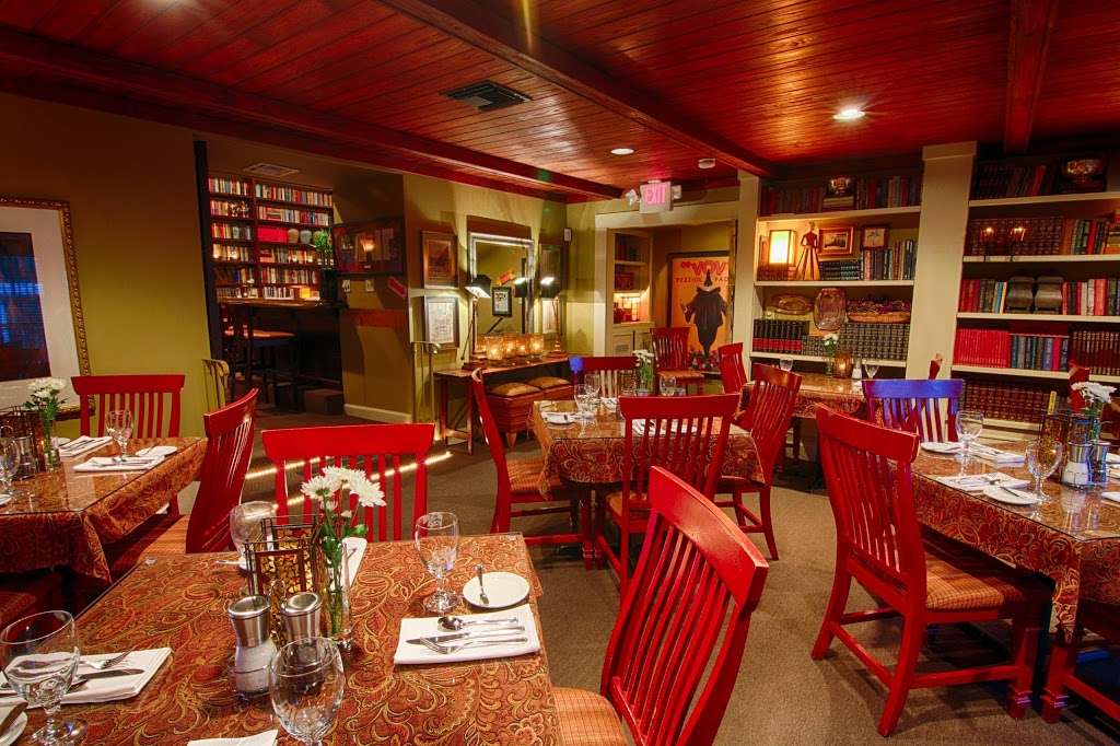 Goblin Market Restaurant | 330 Dora Drawdy Way, Mt Dora, FL 32757, USA | Phone: (352) 735-0059