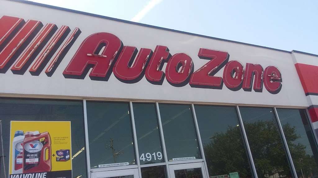 AutoZone Auto Parts | 4919 N Shepherd Dr, Houston, TX 77018, USA | Phone: (713) 692-5181