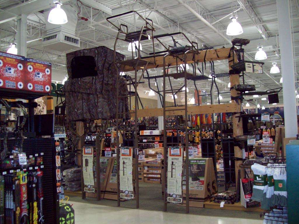 DICKS Sporting Goods | 2 Galleria Mall Dr, Taunton, MA 02780, USA | Phone: (508) 823-8132