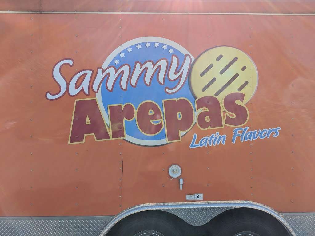 Sammy Arepas | 3220 Lakeshore Dr, St Joseph, MI 49085, USA | Phone: (331) 903-8708