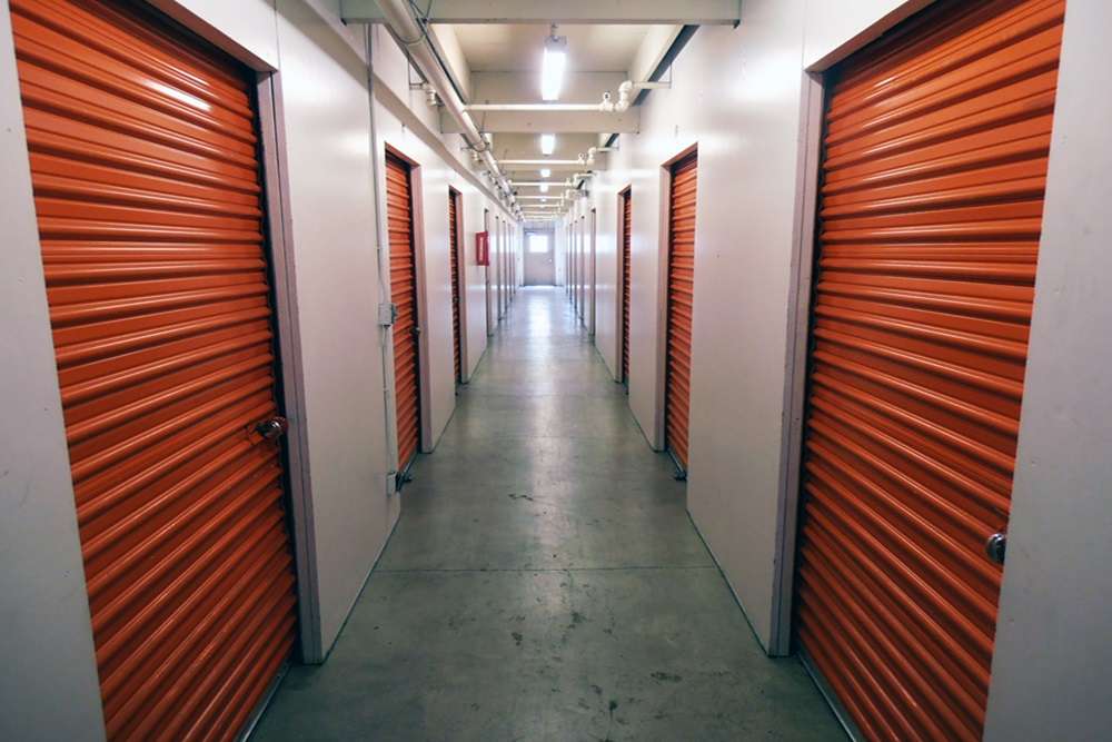 Public Storage | 15984 E 14th St, San Leandro, CA 94578, USA | Phone: (510) 200-0173