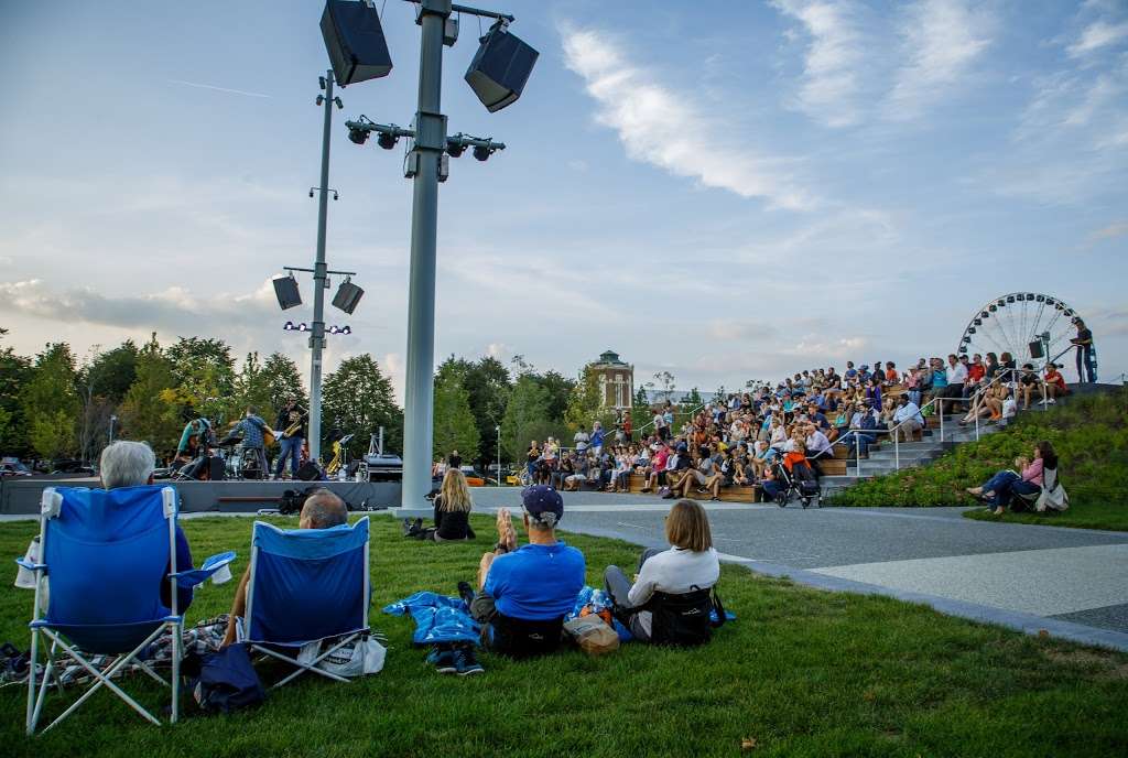 Polk Bros Park City Stage | Chicago, IL 60611, USA