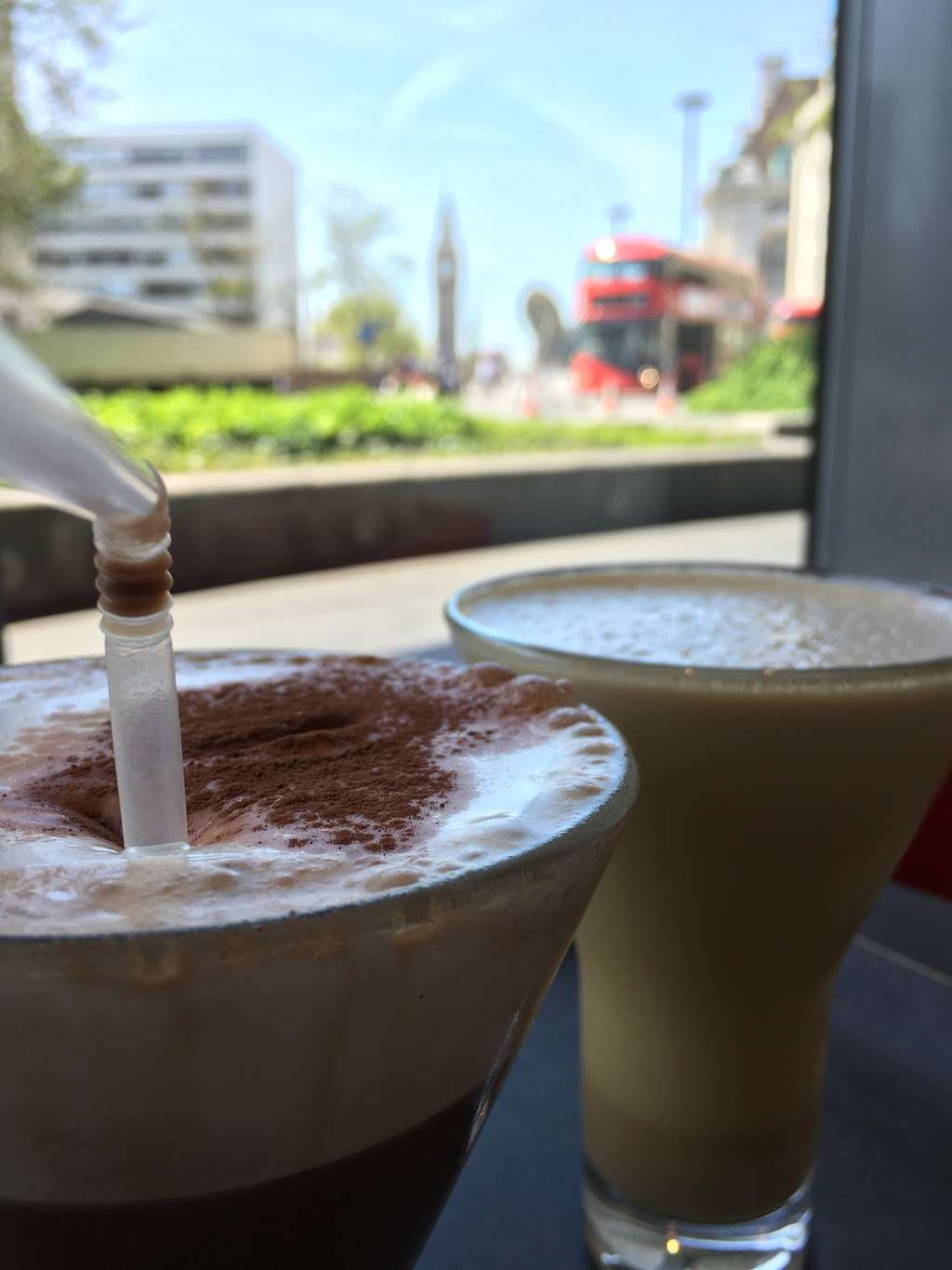 Espressamente Illy Coffee Shop, London | 200 Westminster Bridge Rd, South Bank, London SE1 7UT, UK | Phone: 020 7620 7333