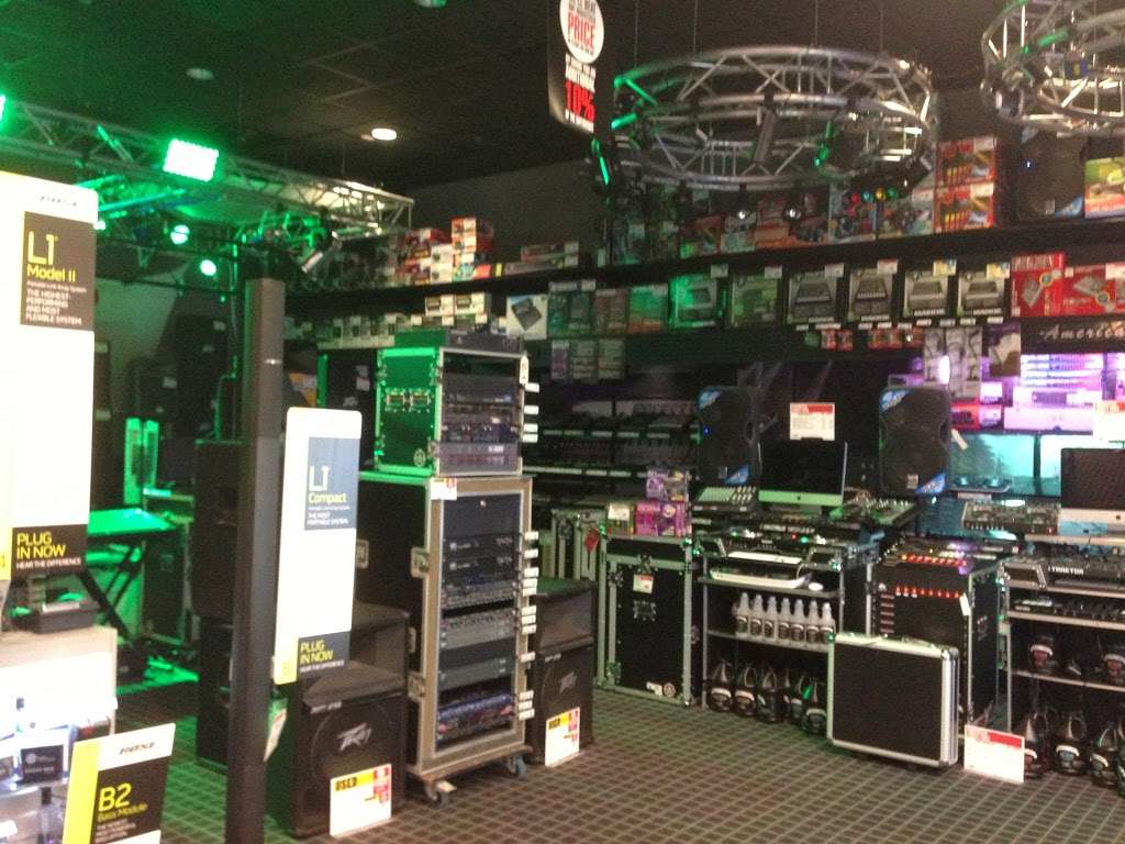 Guitar Center | 401 NJ-28, Raritan, NJ 08869 | Phone: (908) 575-0106