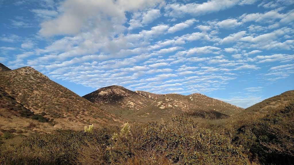 Iron Mountain Trailhead | 14847-14909 CA-67, Poway, CA 92064, USA