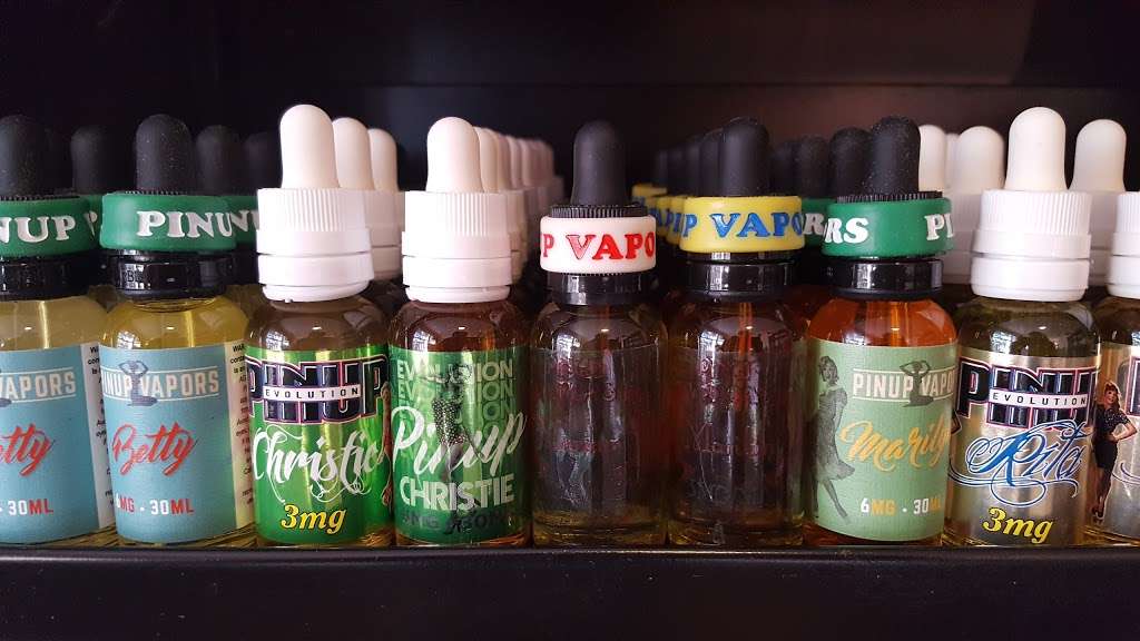 McCoys Vapor Shop | 1021 S Columbia Dr, West Columbia, TX 77486, USA | Phone: (979) 285-8029