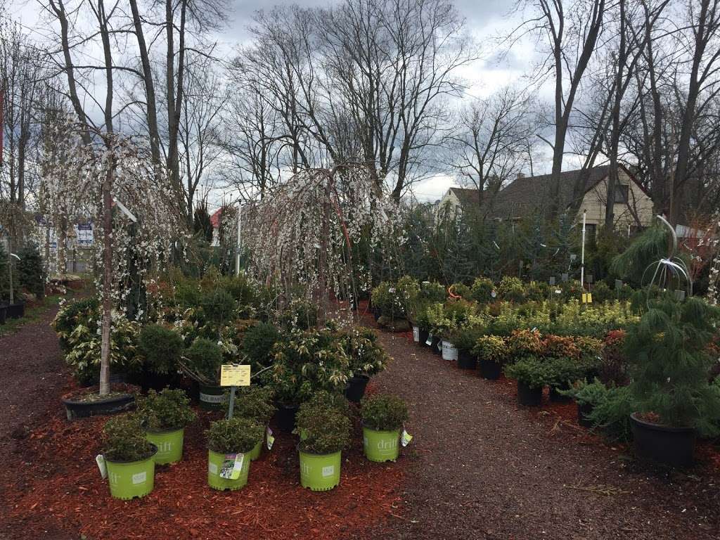 Circle Garden Center | 145 NJ-73, West Berlin, NJ 08091, USA | Phone: (856) 753-1094