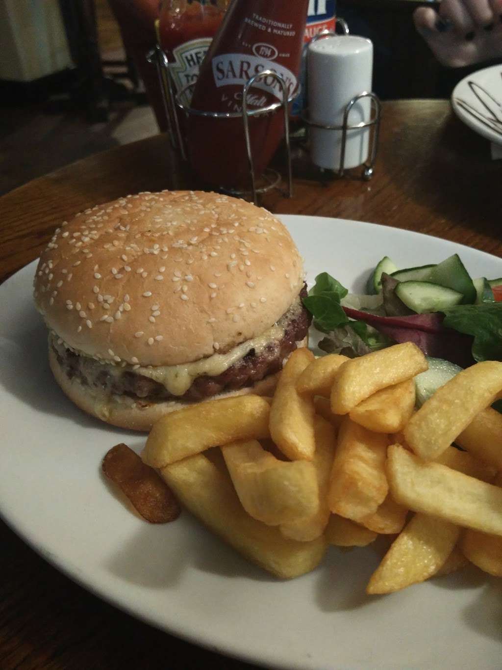 The Bull | Theydon Rd, Theydon Bois, Epping CM16 7HR, UK | Phone: 01992 812145