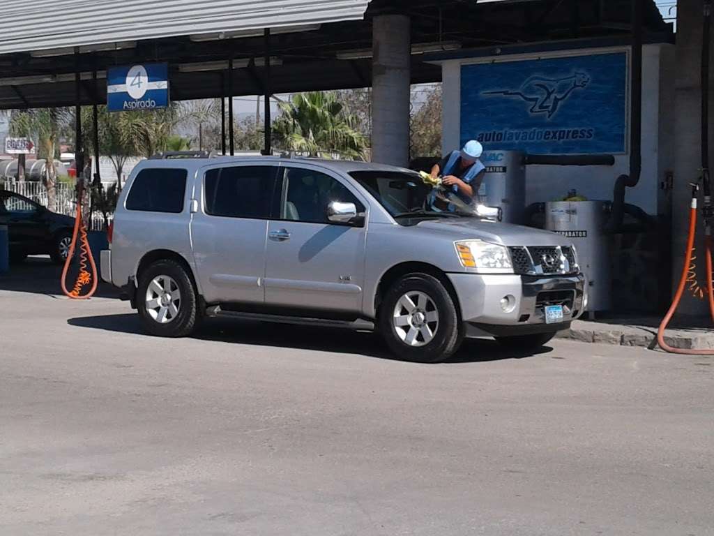 car wash | Sin Asignación En Nombre de Asentamiento, Tijuana, B.C., Mexico