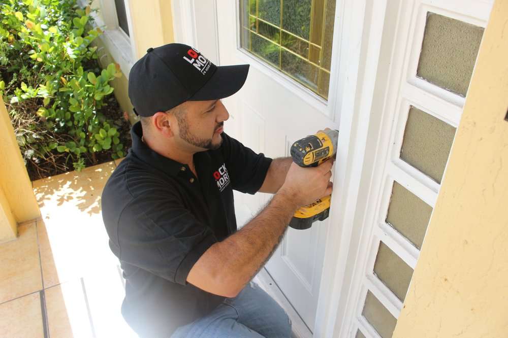 Lock N More Locksmith Miami | 13415 NE 2nd Ct, Miami, FL 33161, USA | Phone: (786) 536-1146