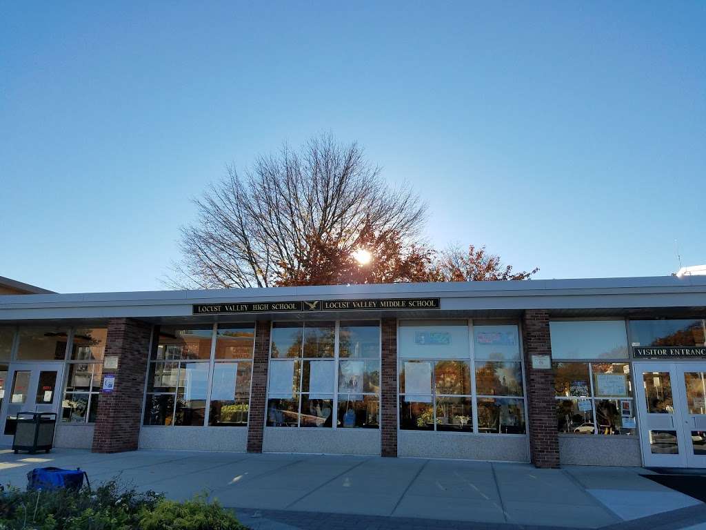 Locust Valley Middle School | 99 Horse Hollow Rd, Locust Valley, NY 11560, USA | Phone: (516) 277-5200