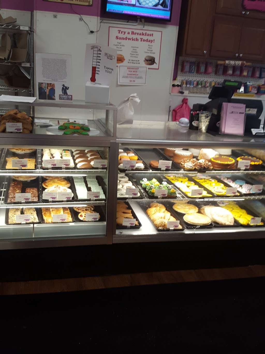 Hazels Bakery | 459 Great Plain Ave, Needham, MA 02492 | Phone: (781) 444-4953