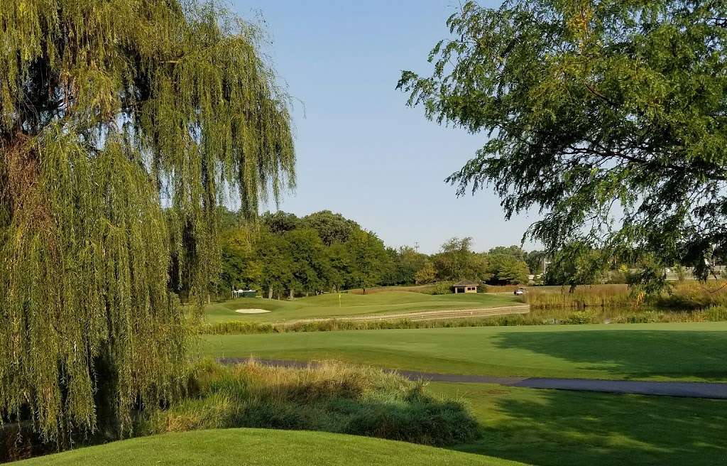 Arrowhead Golf Club | 26W151 Butterfield Rd, Wheaton, IL 60189 | Phone: (630) 653-5800