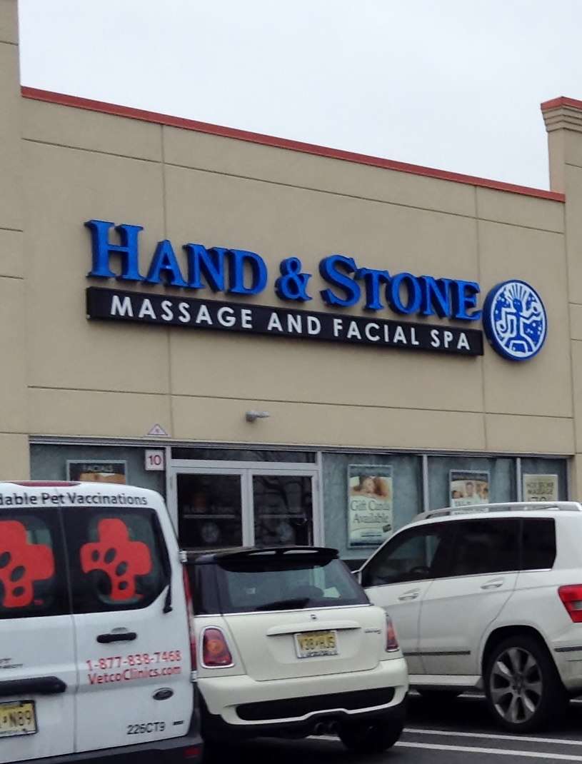 Hand & Stone Massage and Facial Spa | 700 NJ-3, Clifton, NJ 07012, USA | Phone: (862) 290-3140