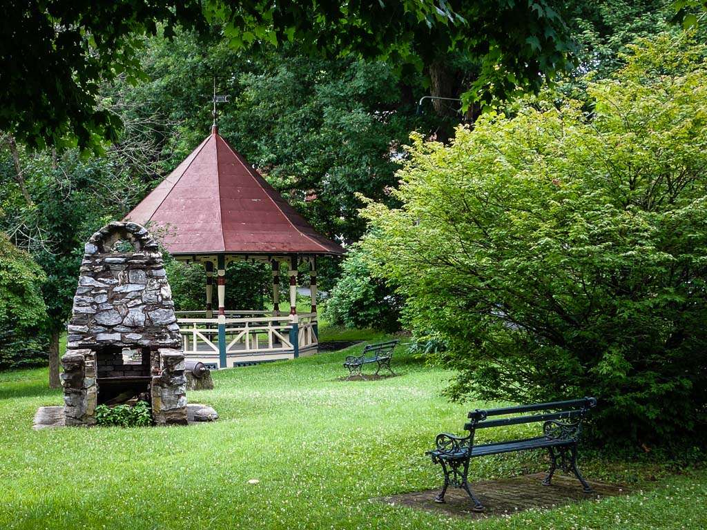 Harpers Ferry Community Park | 887 Washington St, Harpers Ferry, WV 25425, USA | Phone: (304) 535-2206