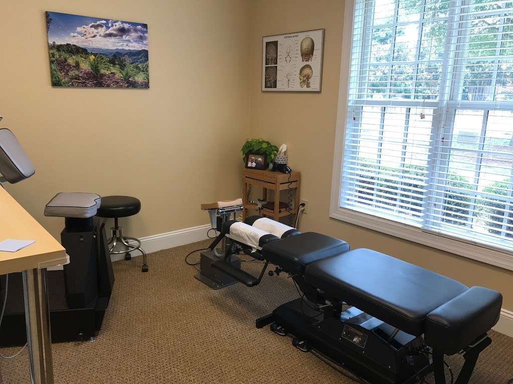 Chiropractic Health Centers | 17228 Lancaster Hwy #208, Charlotte, NC 28277, USA | Phone: (704) 271-3160