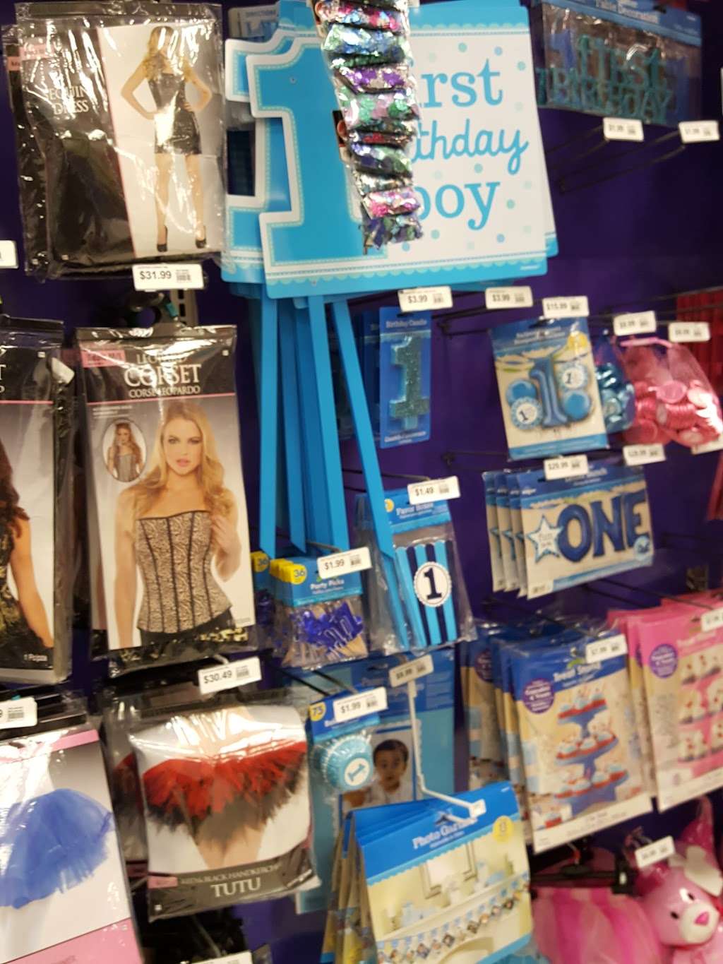 Party City | 7929 Eastern Ave, Baltimore, MD 21224, USA | Phone: (410) 284-7400