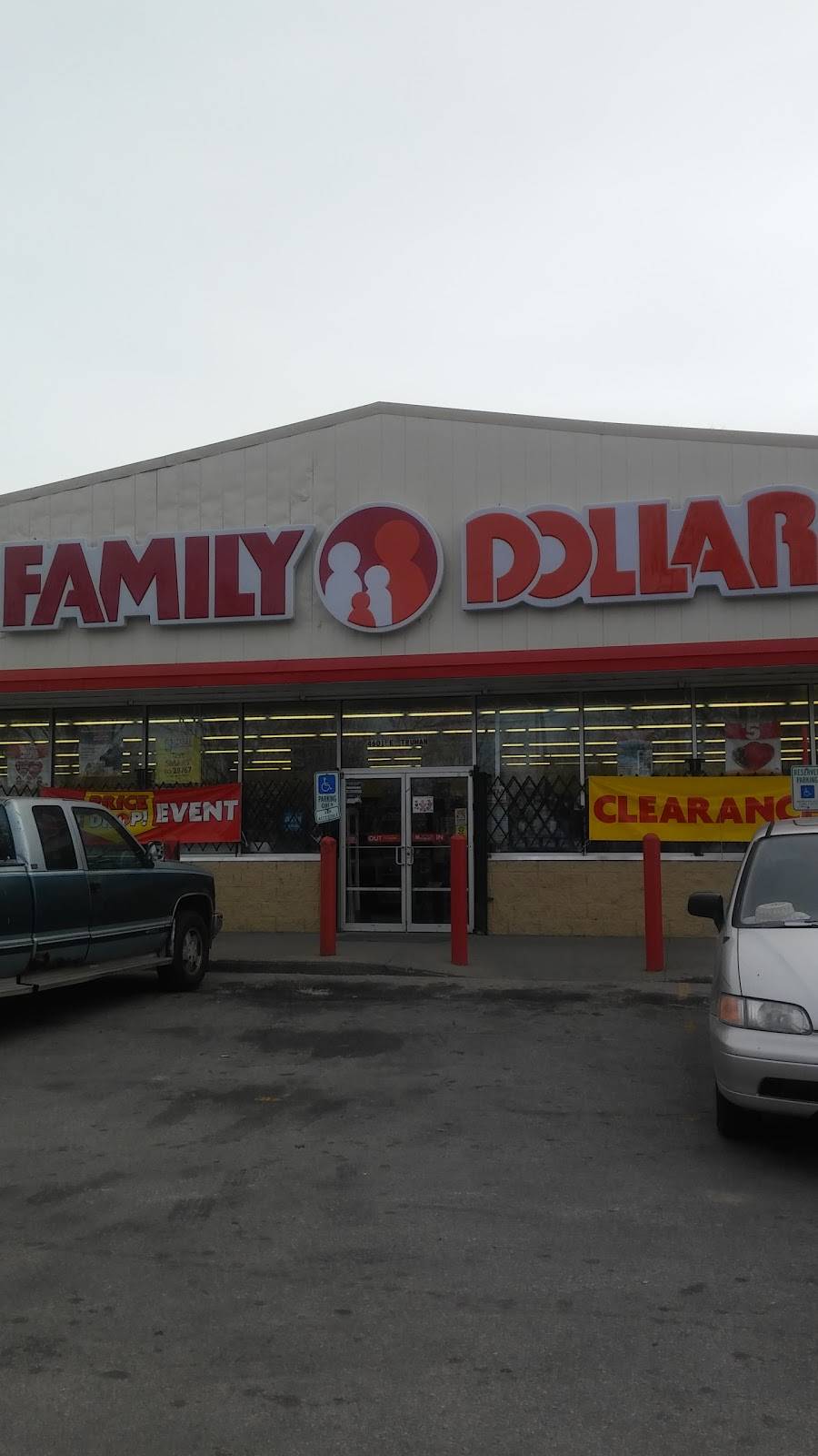 Family Dollar | 4601 E Truman Rd, Kansas City, MO 64127 | Phone: (816) 231-4681