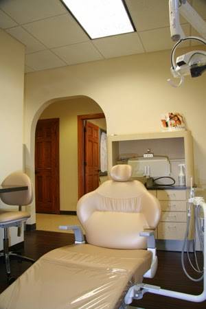 Midtown General & Cosmetic Dentistry | 2034 Randolph Rd #100, Charlotte, NC 28207, USA | Phone: (704) 334-2538