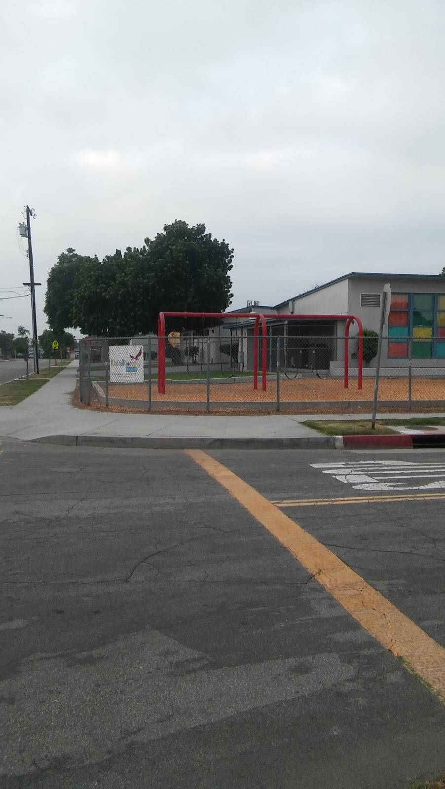 Earl E Edmundson Elem School | 15121 Grayland Ave, Norwalk, CA 90650 | Phone: (562) 864-9501