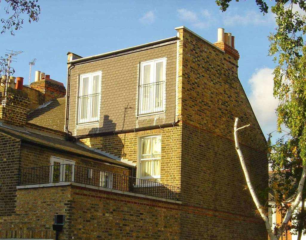 The Loft Room Conversion Company | 18 Squires Ln, London N3 2AT, UK | Phone: 0800 612 8738