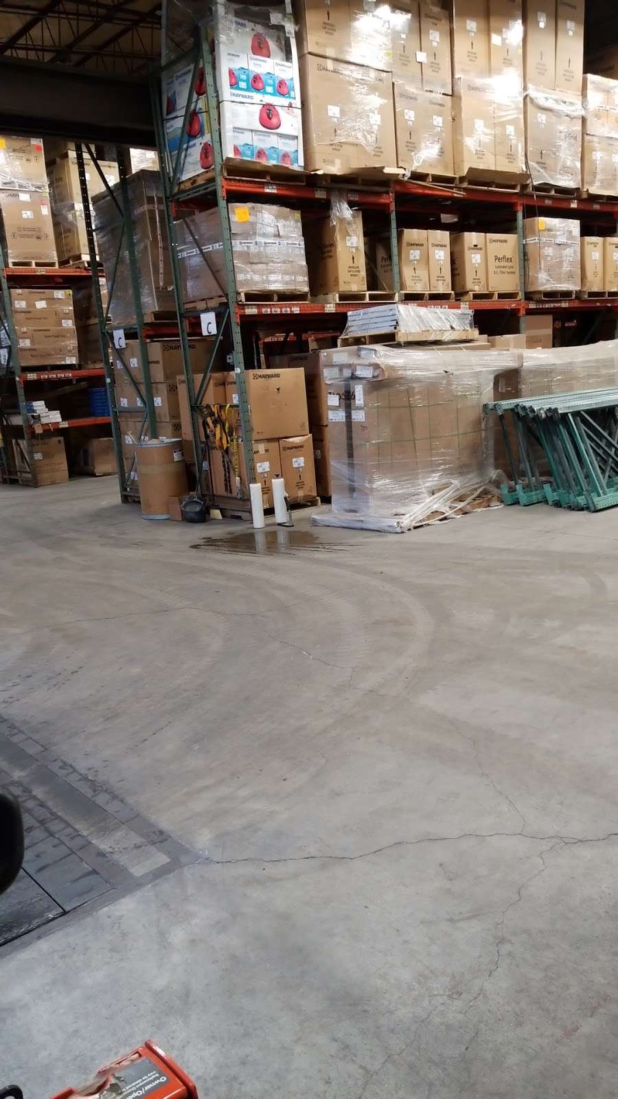 SCP Distributors C, 2350 Turnpike St, North Andover, MA 01845 Hours