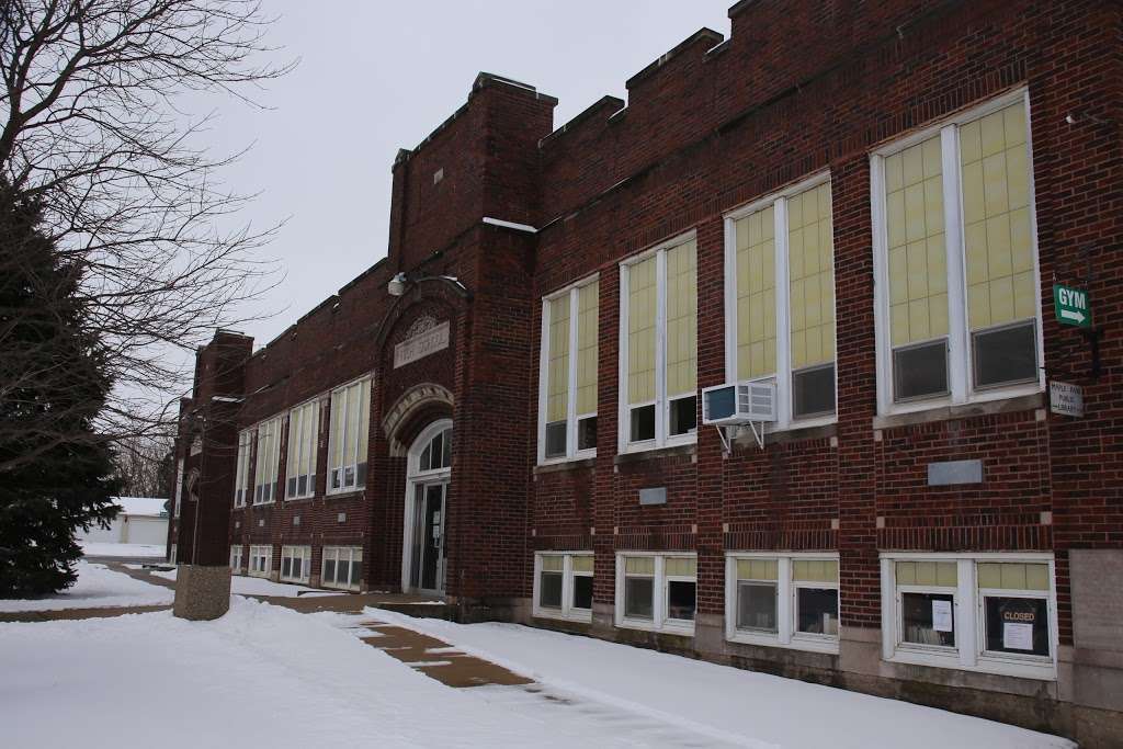 Maple Park Public Library | 302 Willow St, Maple Park, IL 60151, USA | Phone: (815) 827-3362