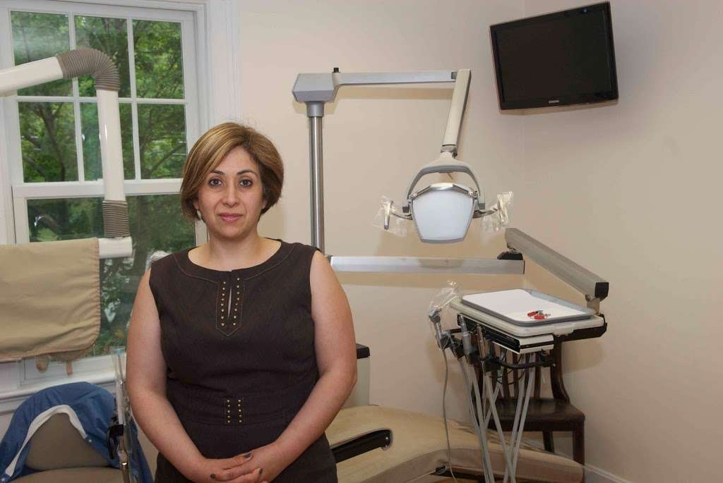 Dr. Sally Farzaneh & Associates | 616 Trapelo Rd, Waltham, MA 02452, USA | Phone: (781) 894-4424