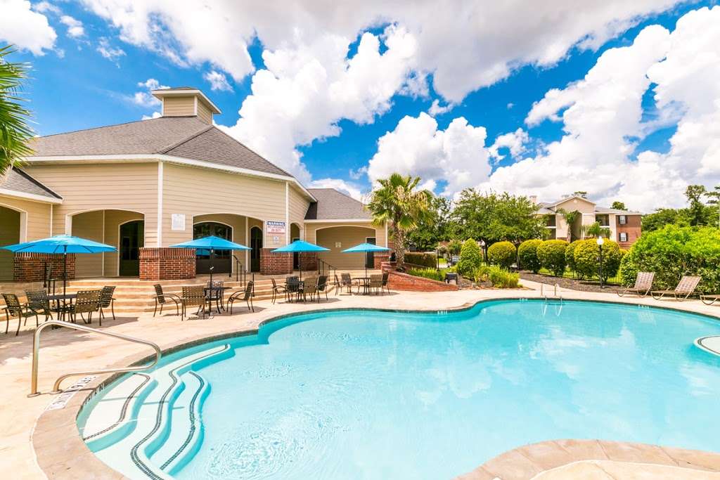 The Landmark Apartments | 425 Rayford Rd, Spring, TX 77386, USA | Phone: (281) 746-6889