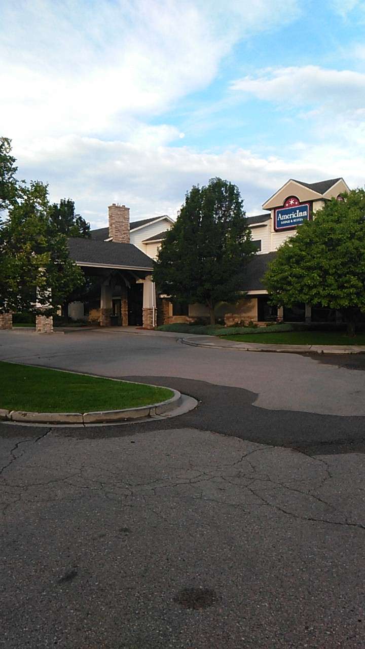 AmericInn by Wyndham, Windsor Ft. Collins | 7645 Westgate Dr, Windsor, CO 80528, USA | Phone: (970) 372-5871