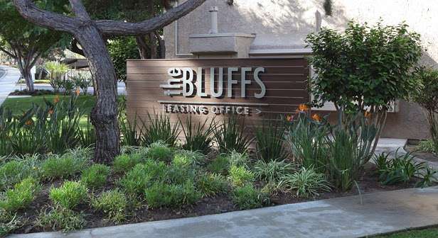 The Bluffs at Carlsbad Apartments | 2707 Avenida de Anita, Carlsbad, CA 92010, USA | Phone: (760) 203-3205