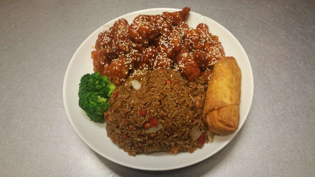 China Wok | 540 E Main St B, Genoa, IL 60135, USA | Phone: (815) 784-9688