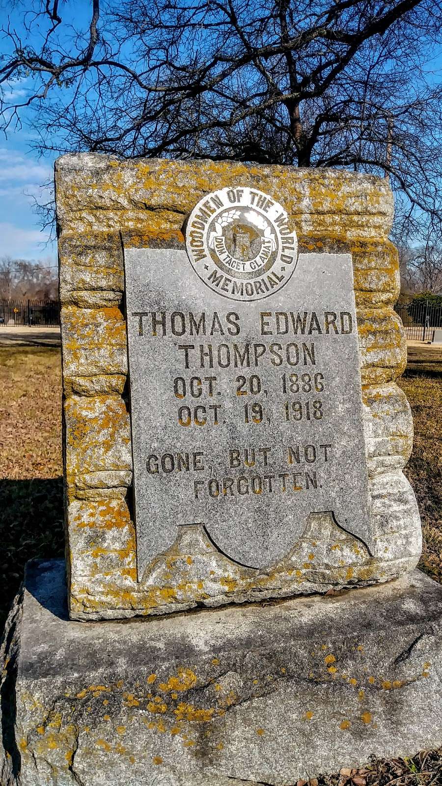 Hutchins cemetery | 500 3rd St, Lancaster, TX 75146, USA