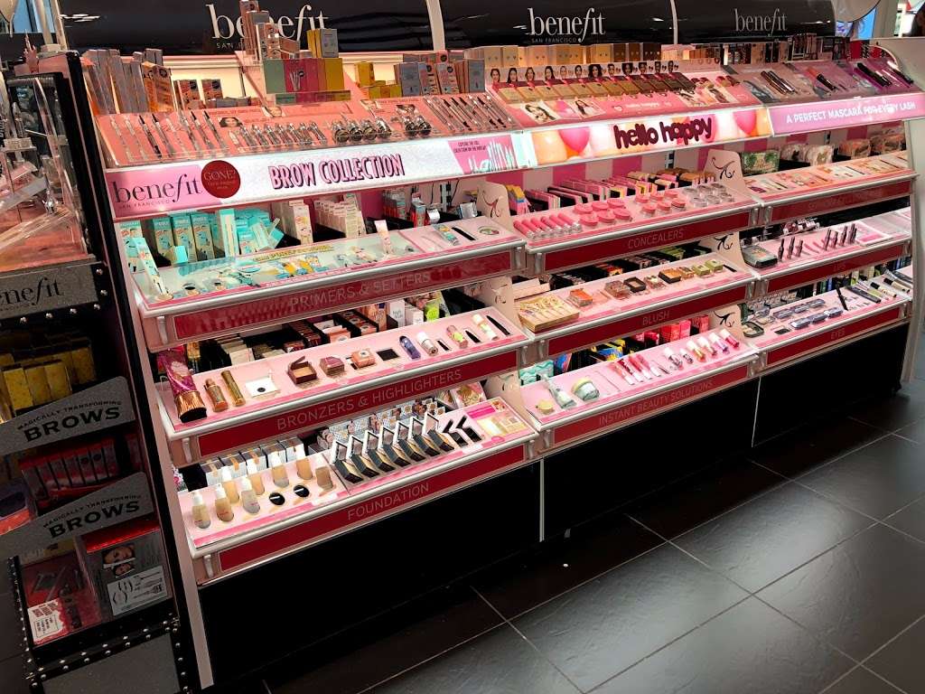 Sephora Garden State Plaza / Westfield Garden State Plaza S Artistic ...