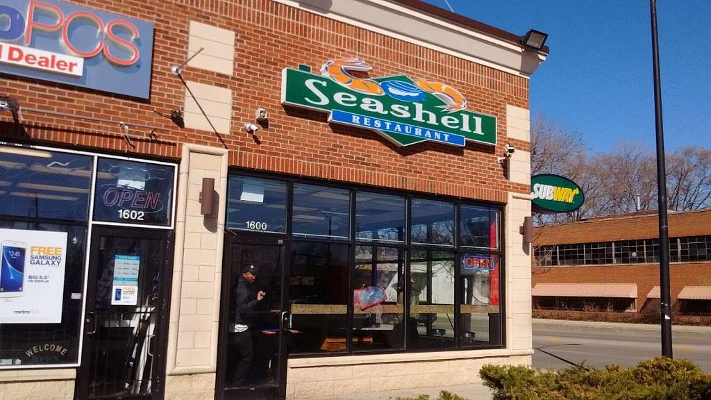 Seashell Restaurant | 1600 West 59th Street 59th &, Ashland Avenue, Chicago, IL 60636, USA | Phone: (773) 737-8888