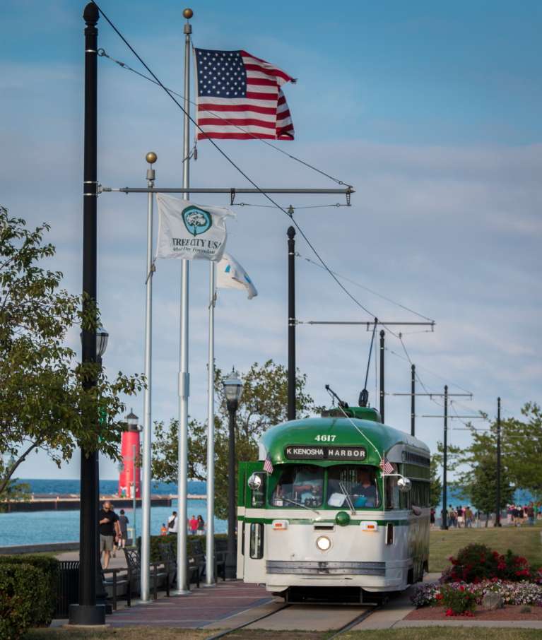 4th Avenue / Navy Memorial Park Kenosha Electric Railway Cable C | 54th St, Kenosha, WI 53140, USA