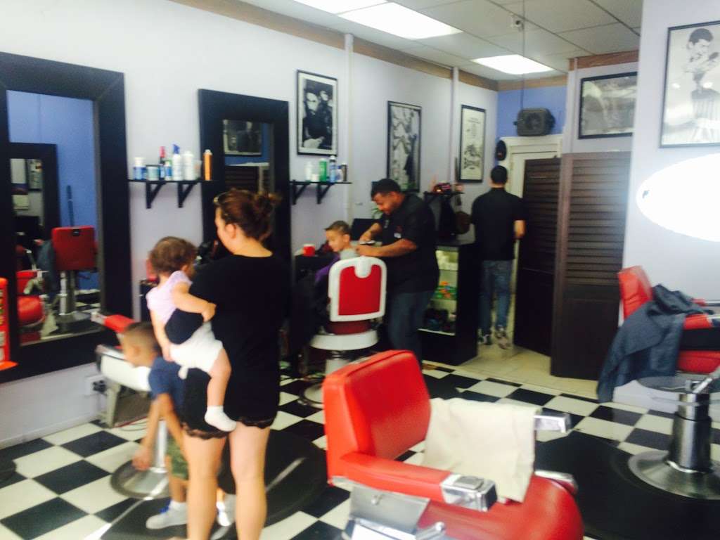 Vics Barber Shop | 313 Guy Lombardo Ave, Freeport, NY 11520 | Phone: (516) 223-6315