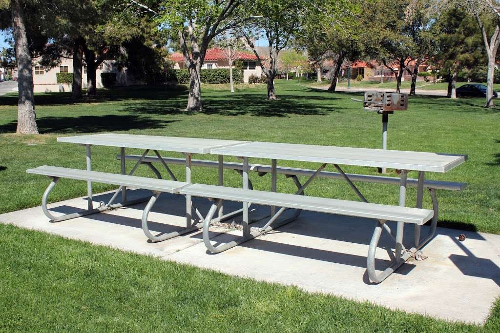 Frank Crowe Park | 537 Cherry St, Boulder City, NV 89005, USA | Phone: (702) 293-9208