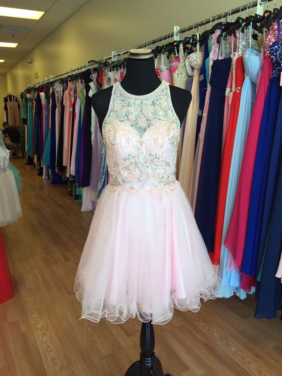 Bella Gowns & Tuxedos | 3352 Canoe Creek Rd, St Cloud, FL 34772 | Phone: (321) 251-2866