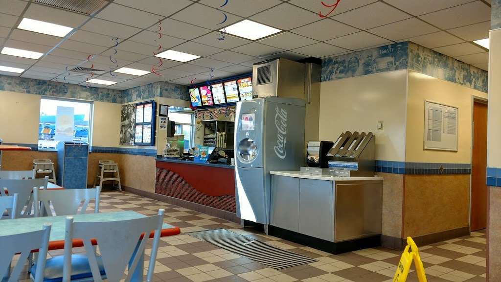 White Castle | 7996 E Ridge Rd, Hobart, IN 46342 | Phone: (219) 947-3698