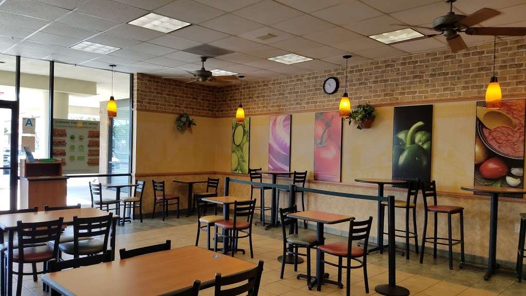 Subway Restaurants | 21839 Hawthorne Blvd, Torrance, CA 90503 | Phone: (310) 316-3950