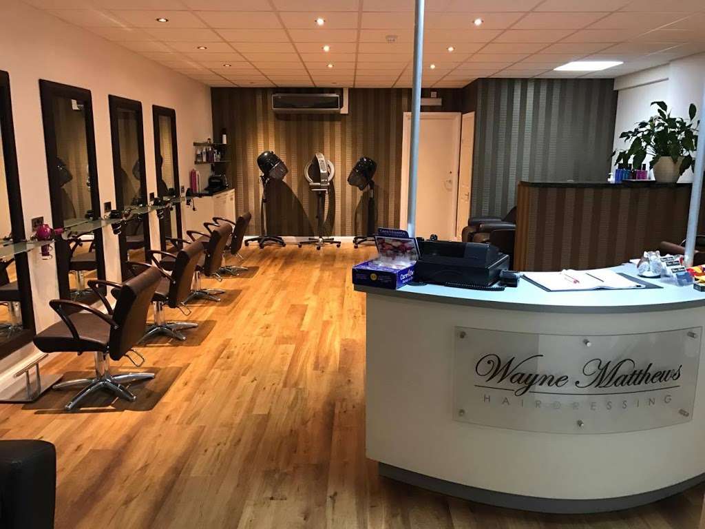 Wayne Matthews Hairdressing | 1B Derwent Rd, Tonbridge TN10 3HZ, UK | Phone: 01732 359136