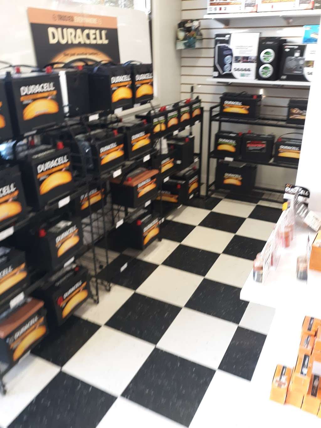 Batteries and Tools | 30491 Potomac Way, Charlotte Hall, MD 20622 | Phone: (301) 843-7732