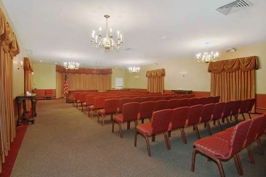 Querhammer & Flagg Funeral Home | 500 W Terra Cotta Ave, Crystal Lake, IL 60014, USA | Phone: (815) 459-1760