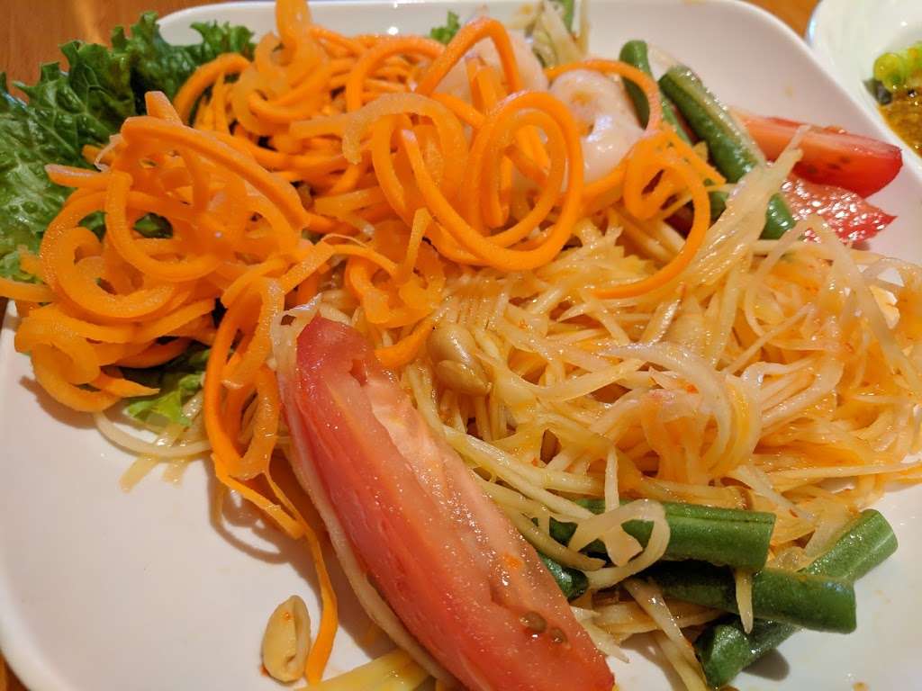 Thai House Restaurant | 8369 Snouffer School Rd, Gaithersburg, MD 20879 | Phone: (301) 963-1800