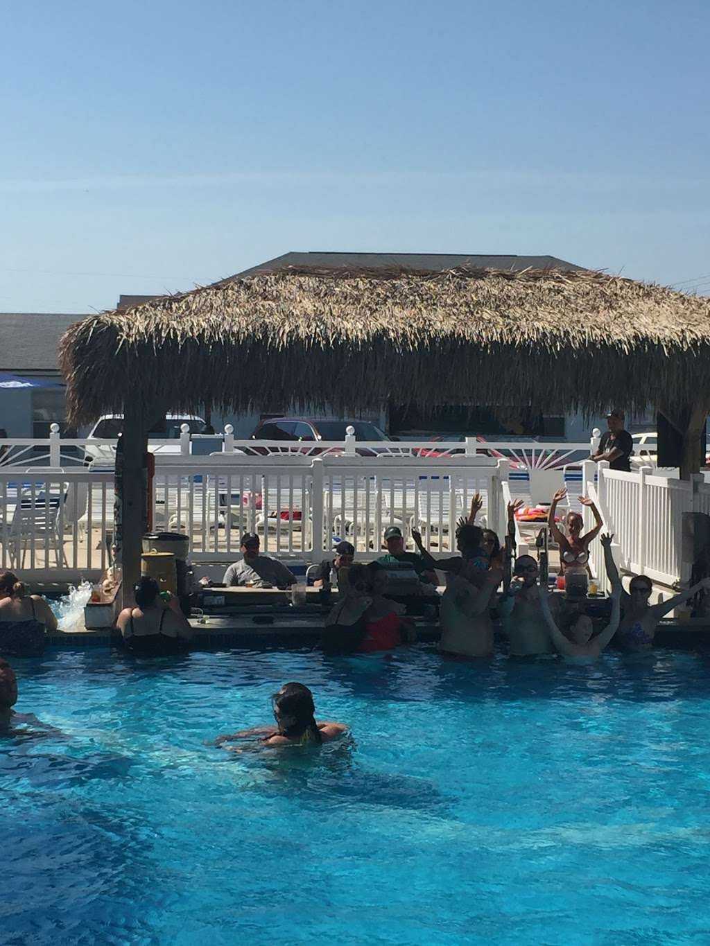 The Tiki Pool Bar | 4600 Ocean Ave, Wildwood, NJ 08260 | Phone: (609) 522-6500