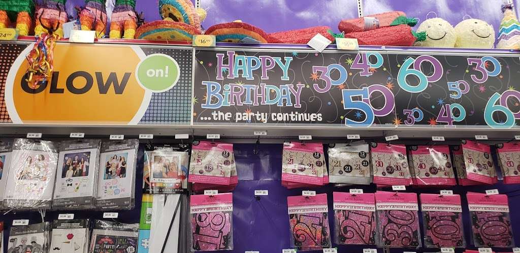 Party City | 257 N Weber Rd, Bolingbrook, IL 60490, USA | Phone: (630) 759-9022