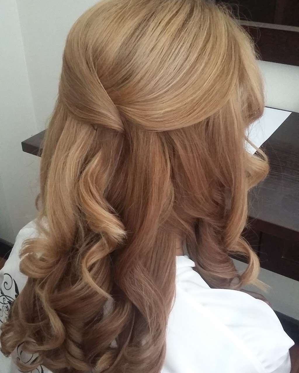 Beckies Bridal Hair | 57 Hazel Way, Crawley Down, Crawley RH10 4EU, UK | Phone: 07879 840105