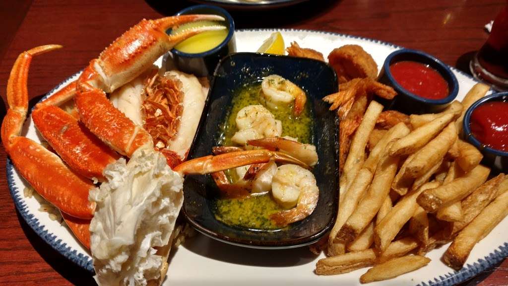 Red Lobster | 211 Route 17 S, Paramus, NJ 07652, USA | Phone: (201) 967-7838